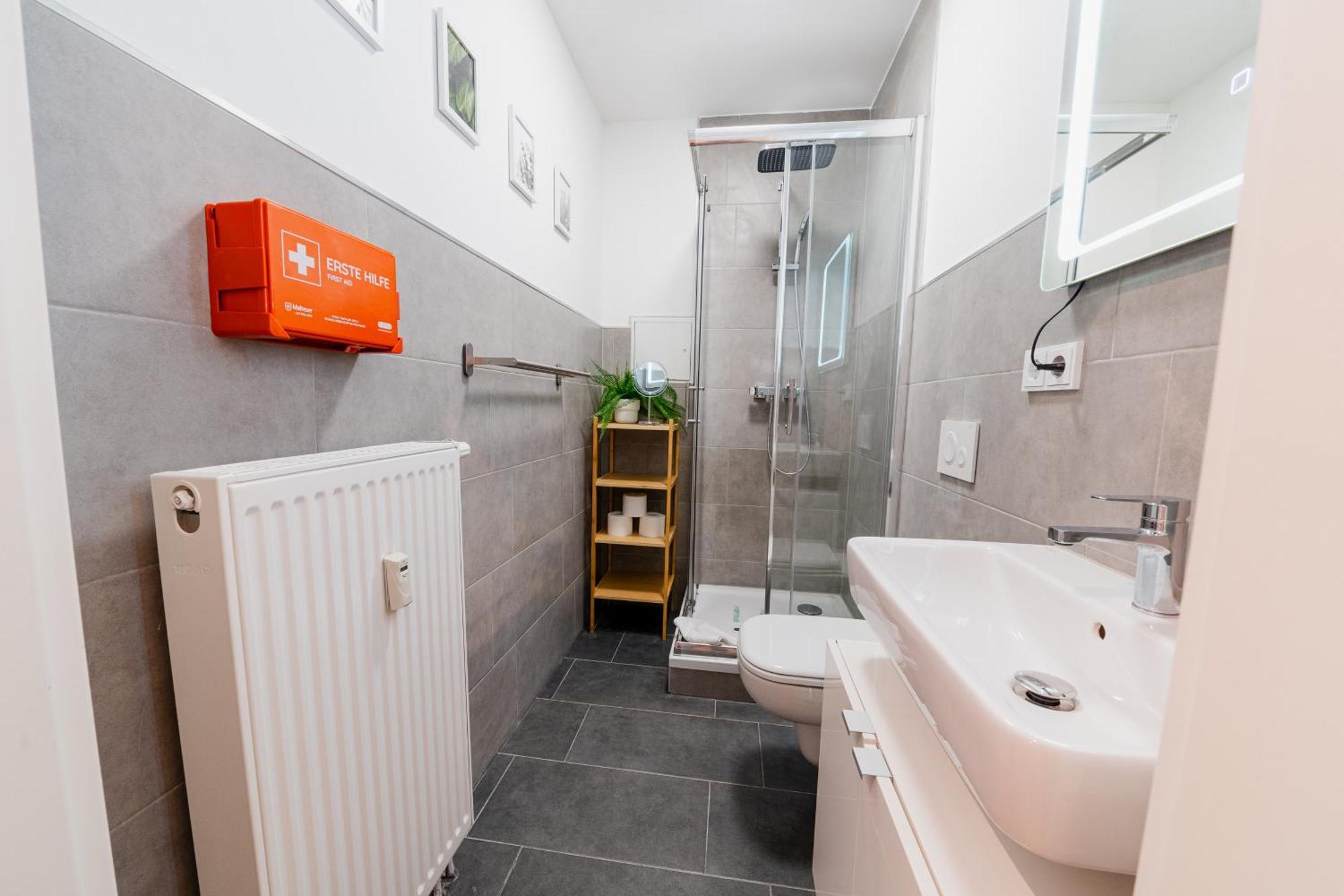 Prime City Apartment I Zentrum I Parken I Kueche I Wlan Magdebourg Extérieur photo